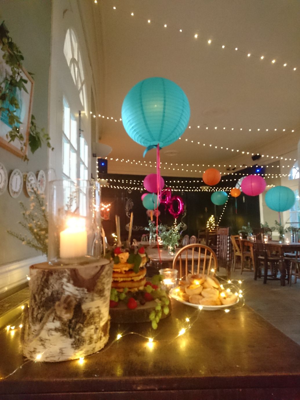 Approach to the cafe